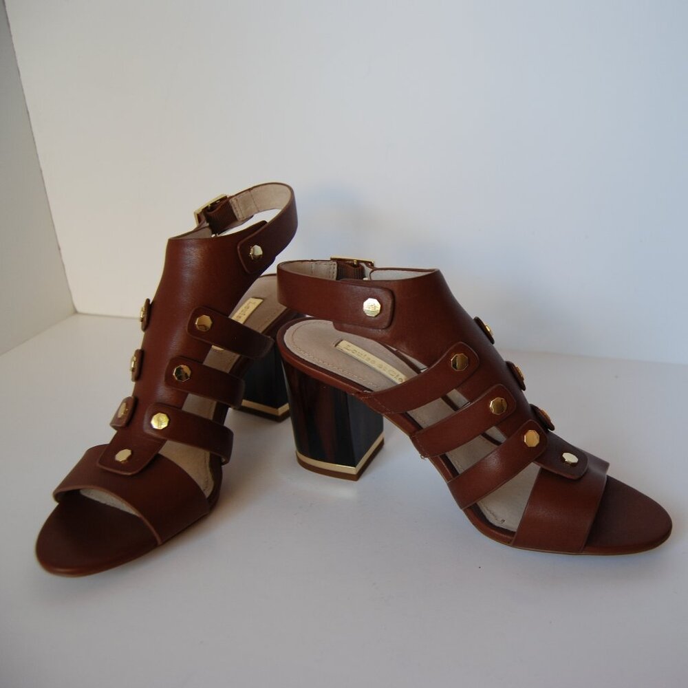 Beautiful Louise et Cio brown strappy sandal